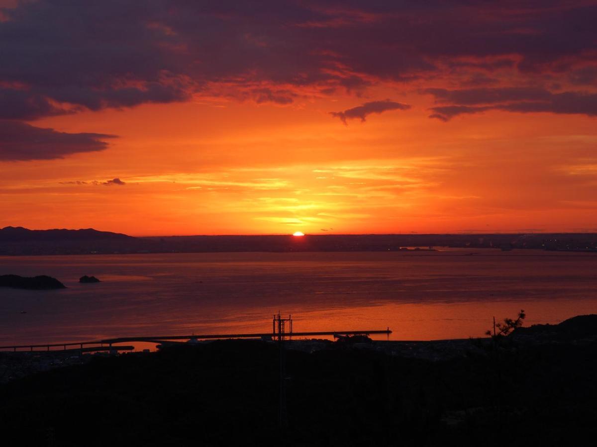 Gamagori Onsenkyo Mikawa Bay Hills Hotel Nishio Exteriör bild